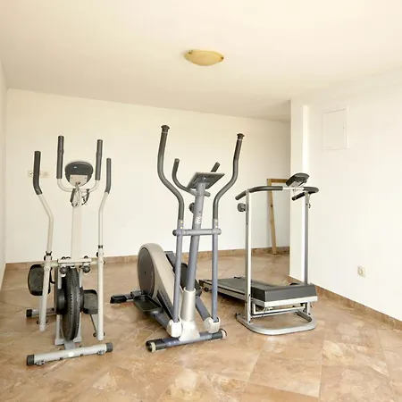 Luxury With A Swimming Pool Plano, - 18490 Βίλα